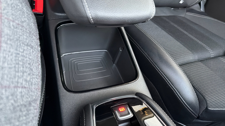 Vauxhall Grandland 1.2 Turbo Elite 5dr Auto Petrol Hatchback